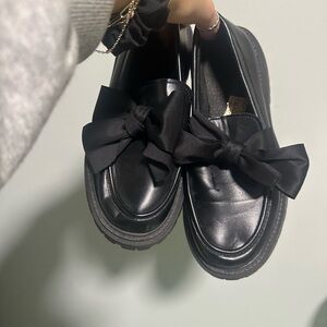 SHEIN Elegant Black Bow Flats